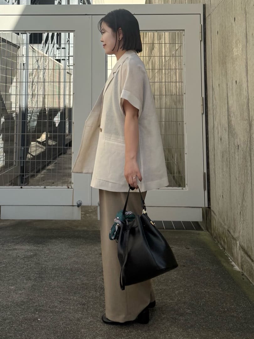 chさんの「THE SHOP TK｜半袖シアージャケット【洗える】」を使ったコーディネート
