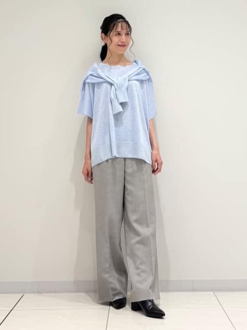 kayoさんの「INDIVI｜【程よいシアー素材/洗える】バイカラーラメカーディガン」を使ったコーディネート