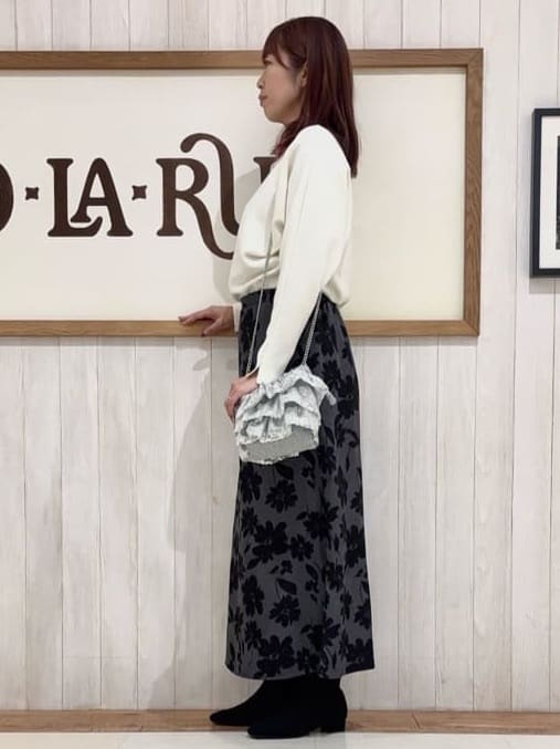 みきぽんさんの「SHOO･LA･RUE｜ストレッチローヒール」を使ったコーディネート