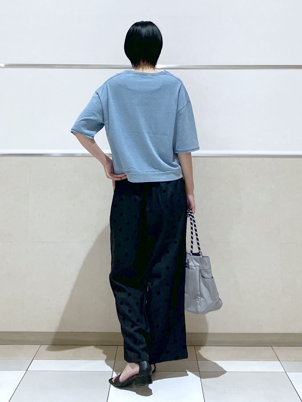eriko さんの「Dessin｜【軽量・多ポケット】カラーコードトートバッグ」を使ったコーディネート