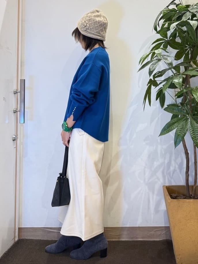 misakiさんの「SHOO･LA･RUE｜【洗濯機可】美脚見え あったか圧縮ニット ガウチョパンツ」を使ったコーディネート