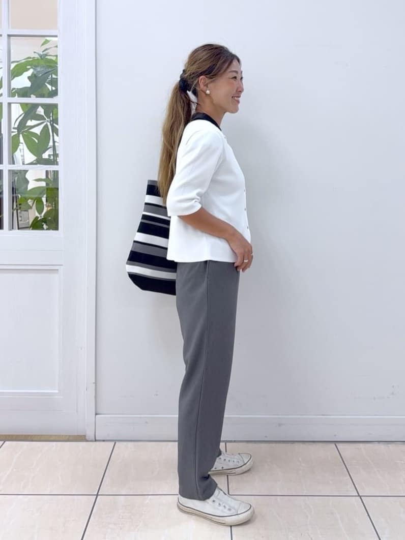 Osawaさんの「Dessin｜【洗える】スタンドカラーフリルブラウス」を使ったコーディネート