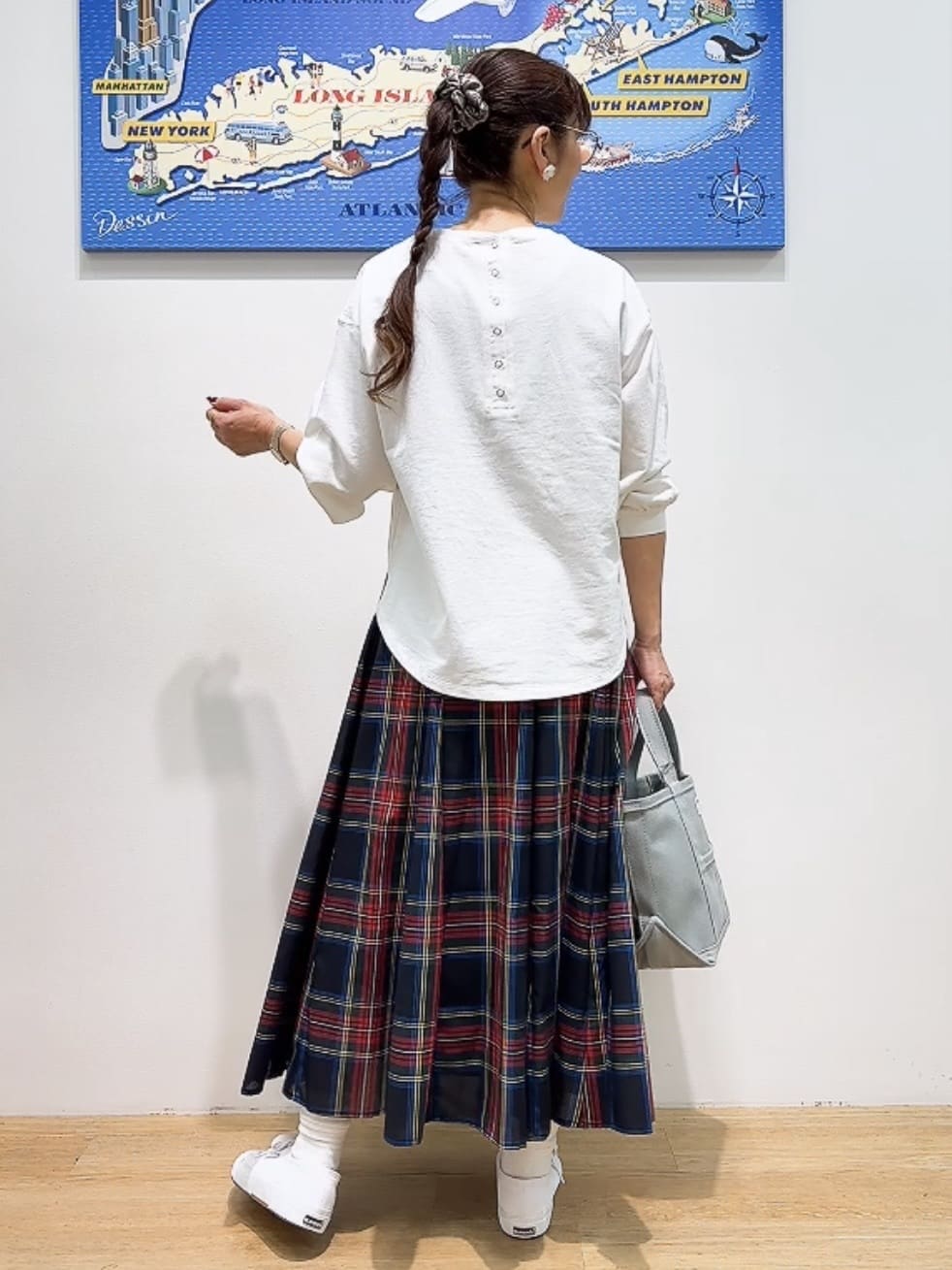 Yasucoさんの「Dessin｜【360度可愛い・洗える】バックヘンリーカットソー」を使ったコーディネート