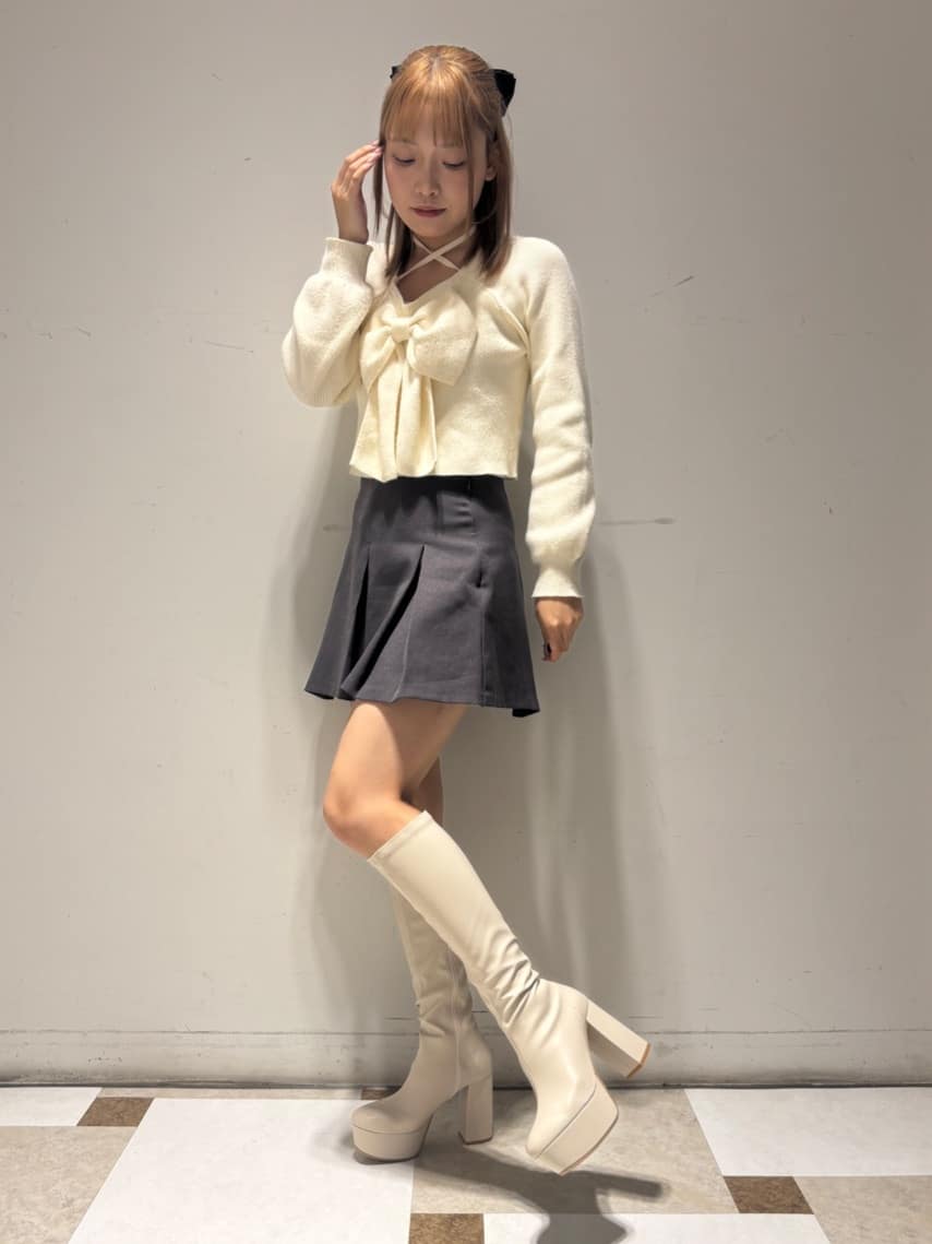せらら⭐️さんの「ESPERANZA｜【ラク盛り/約12cm】ラク盛り厚底ロングブーツ」を使ったコーディネート