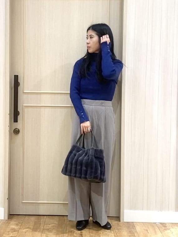 ERIさんの「SHOO･LA･RUE｜」を使ったコーディネート