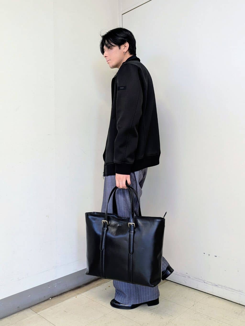 ryoさんの「TAKEO KIKUCHI｜【JUST ONE LAYER】ダウンファブリック ジップアップ リブ ブルゾン」を使ったコーディネート