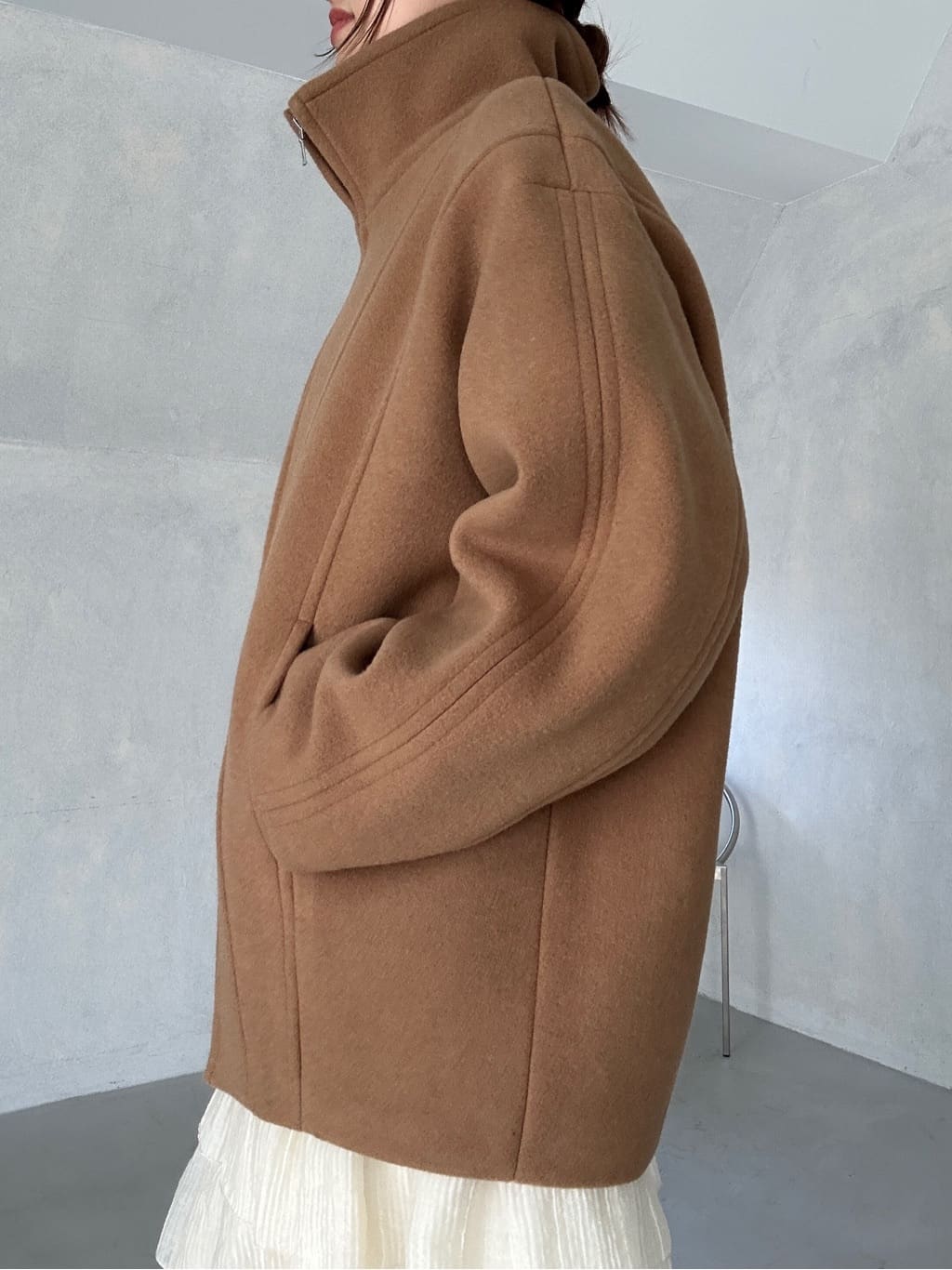 harunaさんの「CODE A｜wool volume short coat」を使ったコーディネート