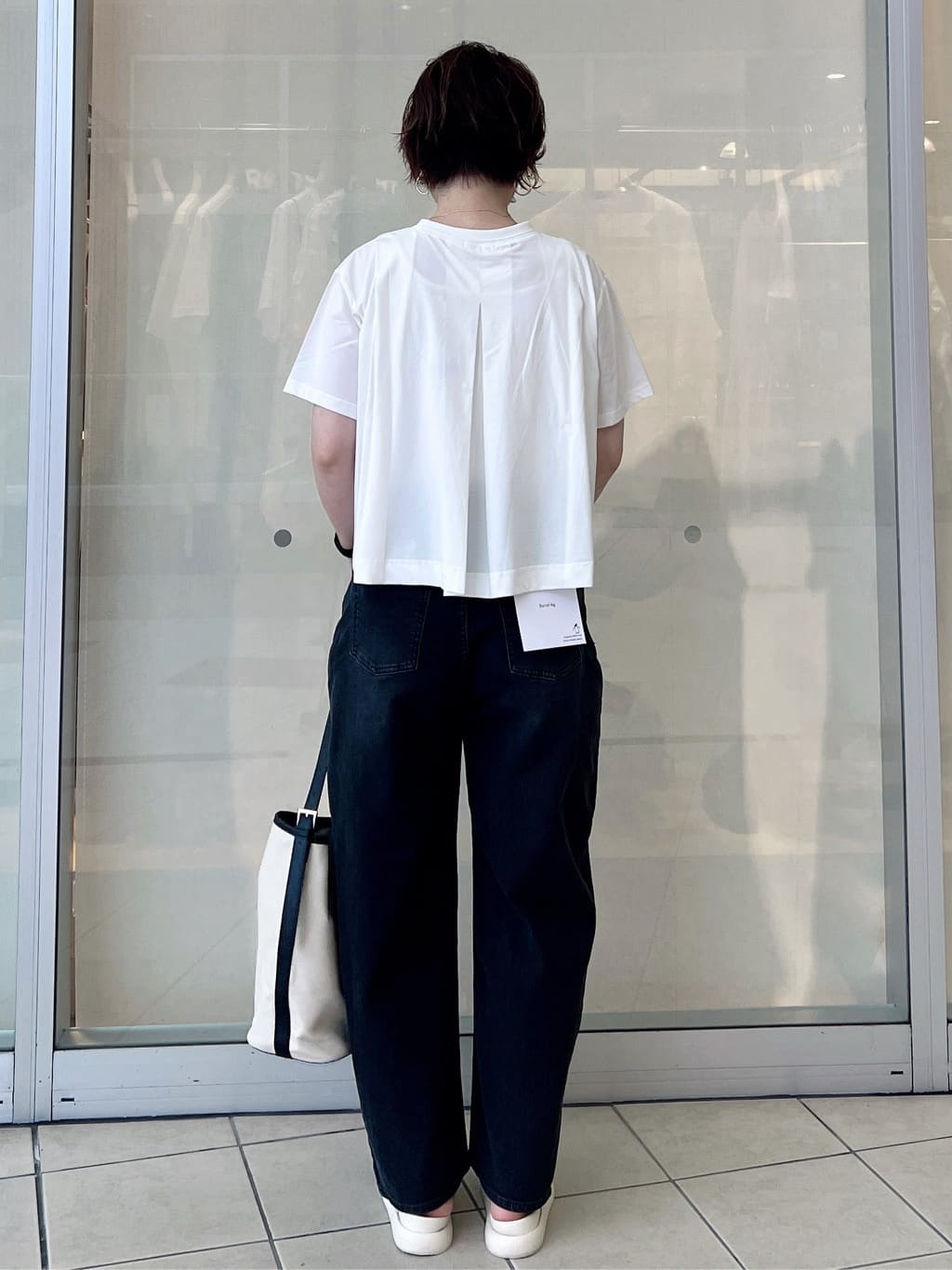 yo-koさんの「OPAQUE.CLIP｜ストレッチバレルレッグデニム【洗濯機洗い可】」を使ったコーディネート