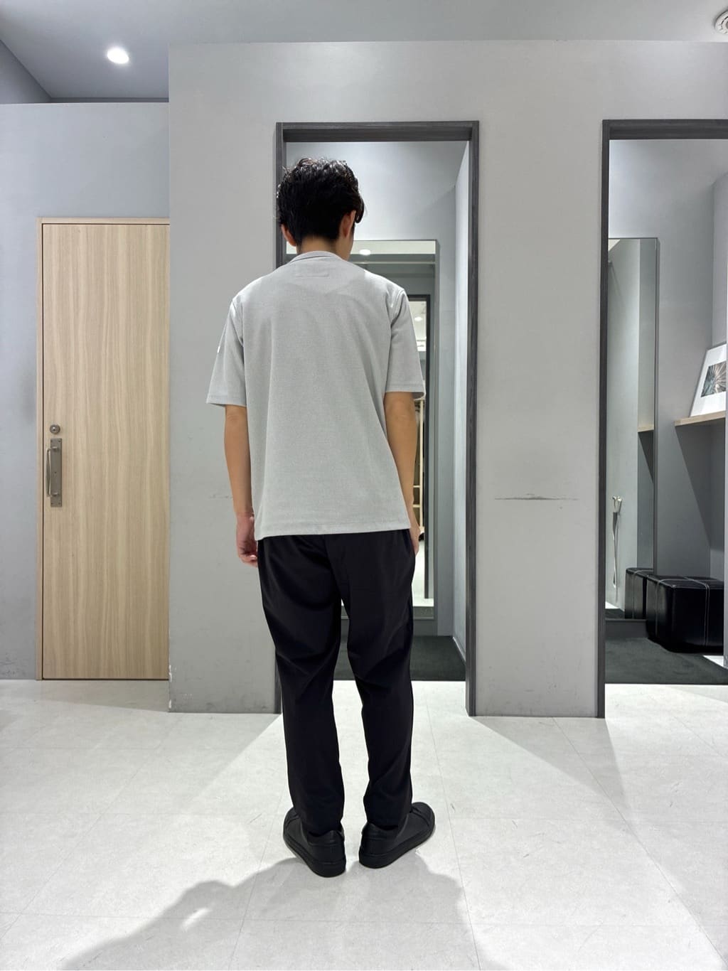 わいずみさんの「TAKEO KIKUCHI｜【COOL CITY WEAR】籠目アート柄 サッカーシャツ /通気性」を使ったコーディネート