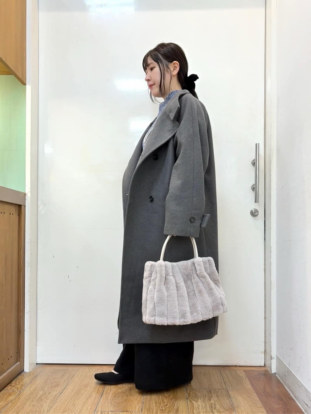 だいわさんの「SHOO･LA･RUE｜【高レビュー/2WAY】きれい見えで上品な ストライプファートートバッグ」を使ったコーディネート