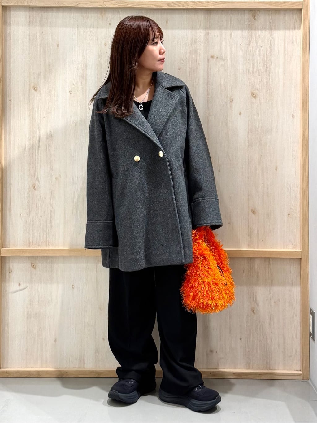 nanaさんの「THE SHOP TK｜クラシカルな装い ウールライクスタンドカラーコート」を使ったコーディネート
