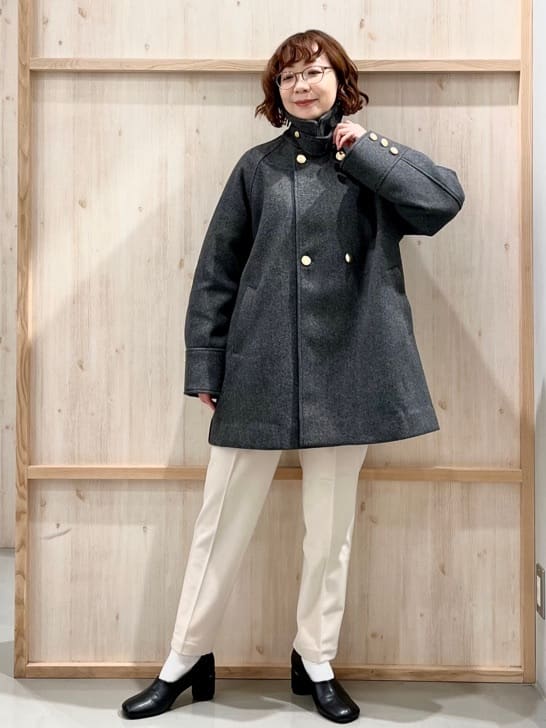 nakoさんの「THE SHOP TK｜クラシカルな装い ウールライクスタンドカラーコート」を使ったコーディネート