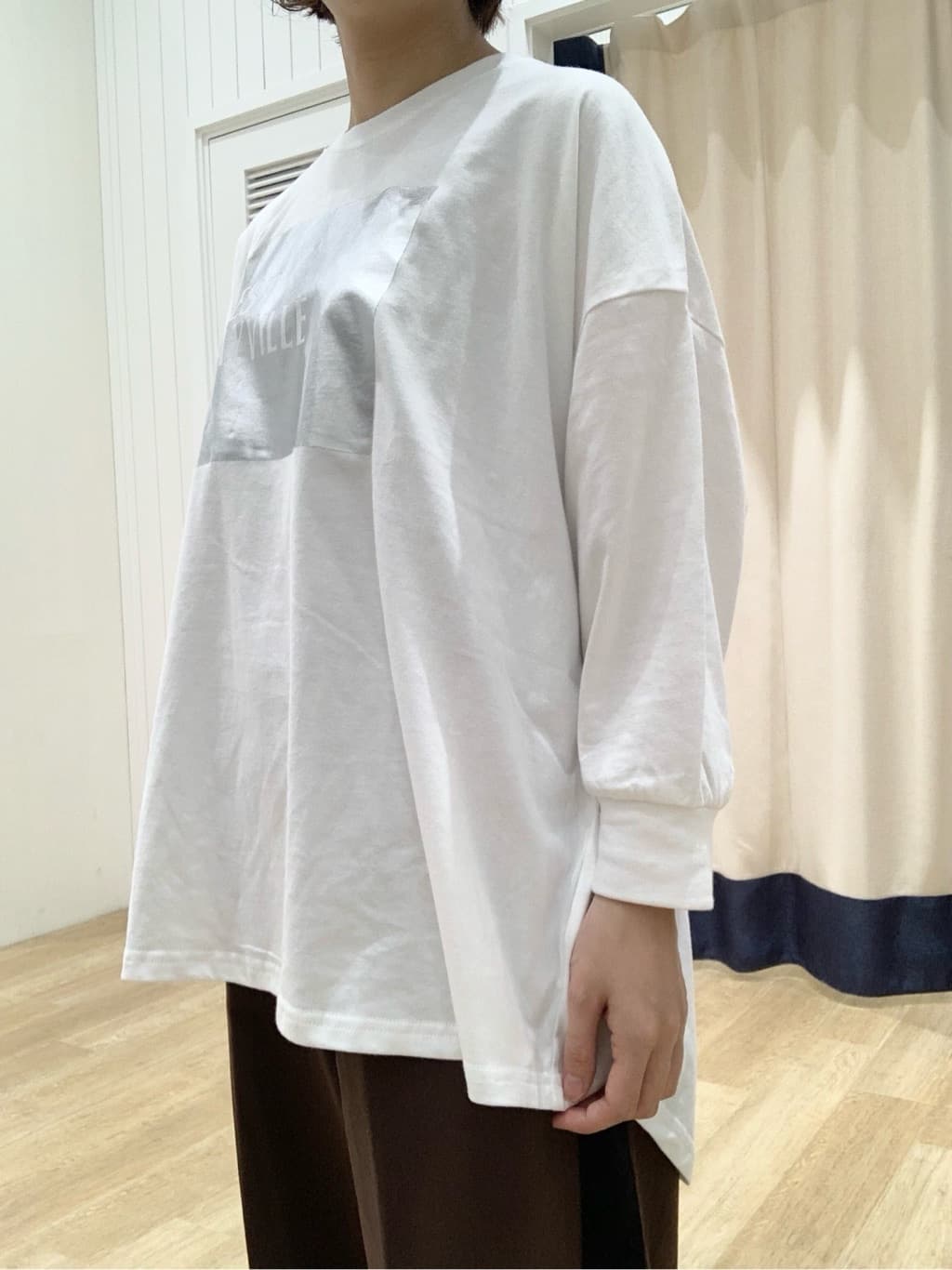 IMARIさんの「Dessin｜【洗える】箔プリントロングTシャツ」を使ったコーディネート