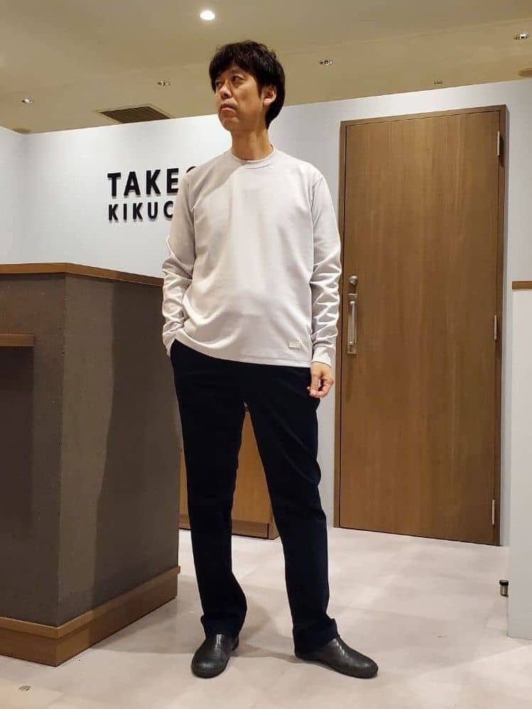 ishidaさんの「TAKEO KIKUCHI｜【尾州織】ショールカラー カーディガン」を使ったコーディネート