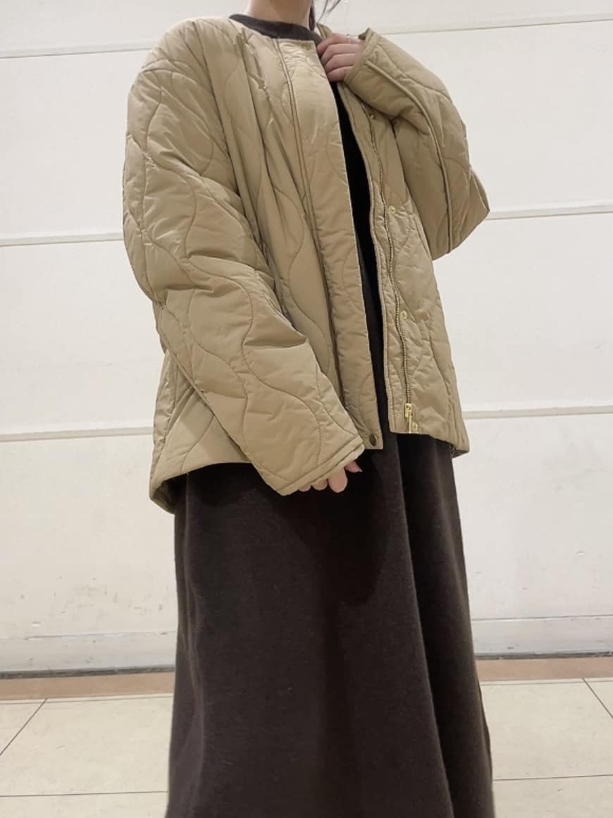watanabeさんの「UNTITLED｜【ロング丈/ゆったりシルエット】テントライン ニットワンピース」を使ったコーディネート