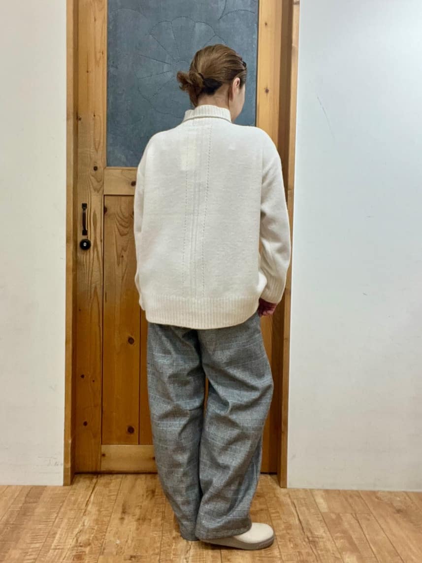 ゆみさんの「SHOO･LA･RUE｜ラメ入り生地ショルダーバッグ」を使ったコーディネート