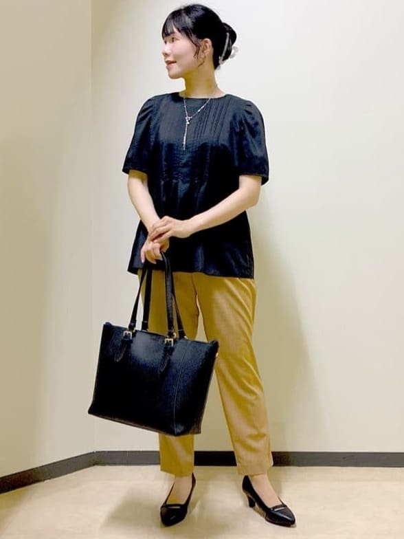  beni_gingerさんの「Reflect｜【すっきり見え！長め丈】ピンタックデザインチュニックブラウス」を使ったコーディネート