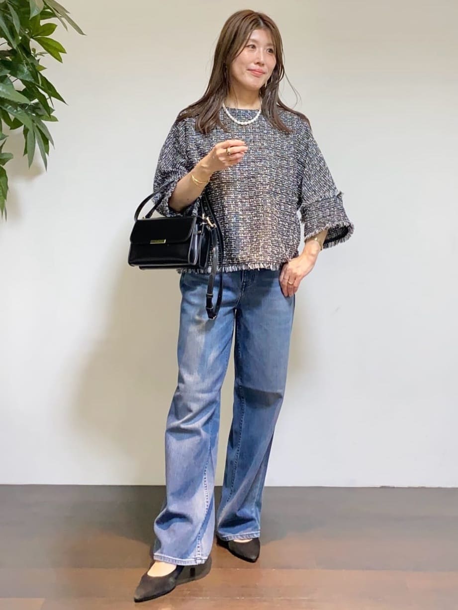 tomoさんの「UNTITLED｜【きれいめ／体型カバー】ツイードドルマントップス」を使ったコーディネート