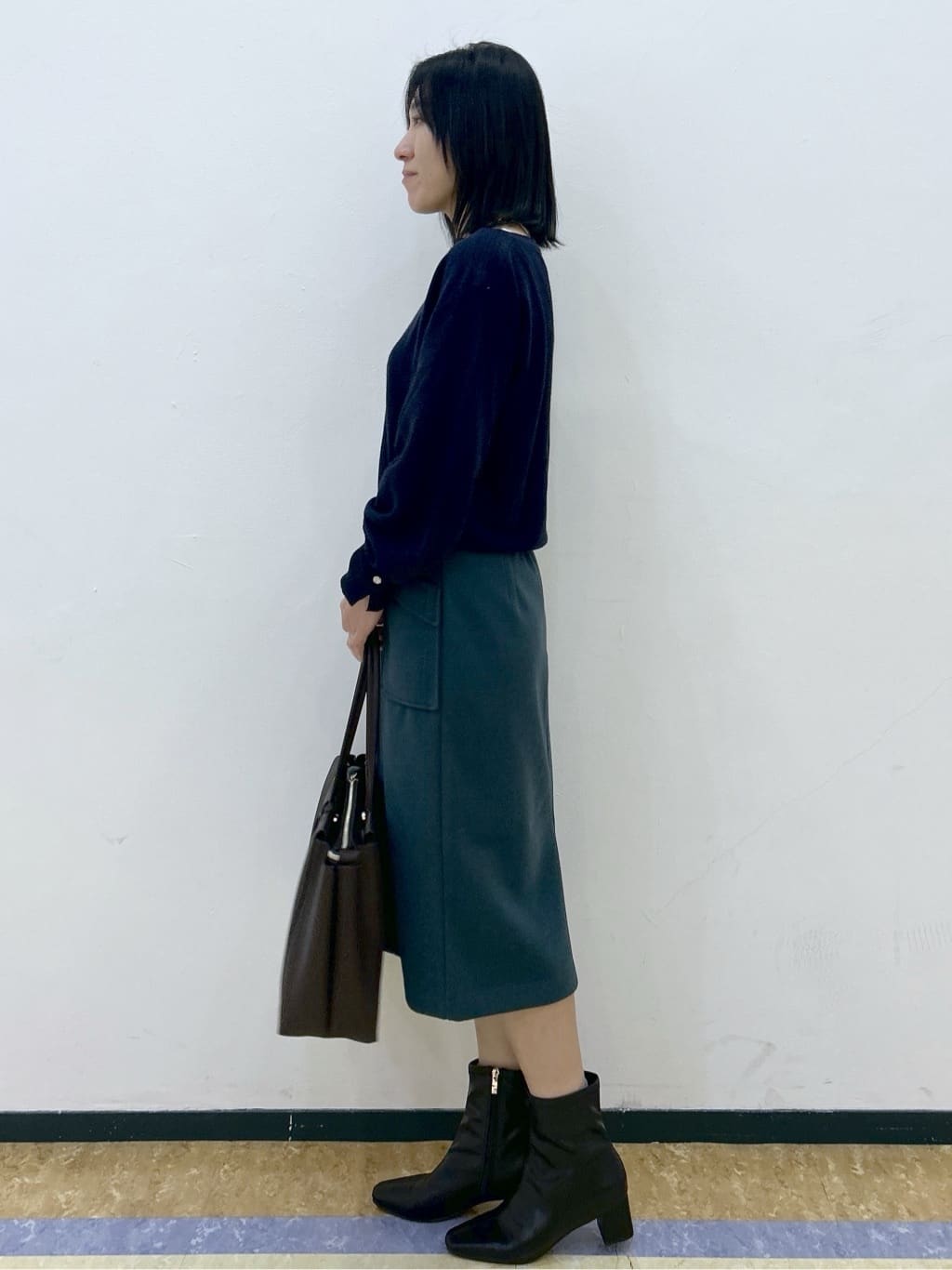 su.さんの「index｜ラメガーター編みボートネックニット【洗濯機OK】《8col／XS～LL》」を使ったコーディネート