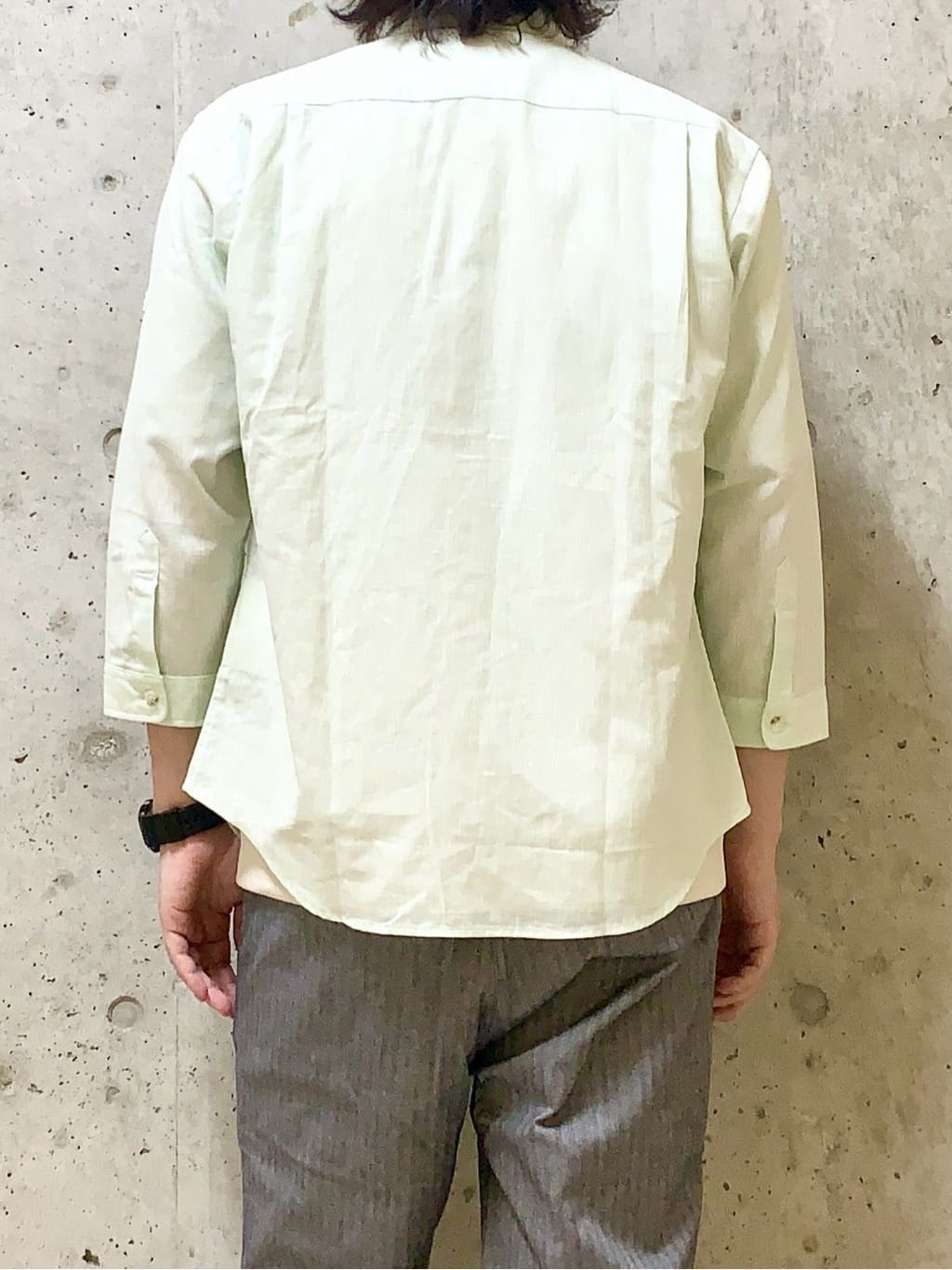 木村剛さんの「TAKEO KIKUCHI｜【Made in JAPAN】播州織 ヘリンボン ストレート パンツ」を使ったコーディネート