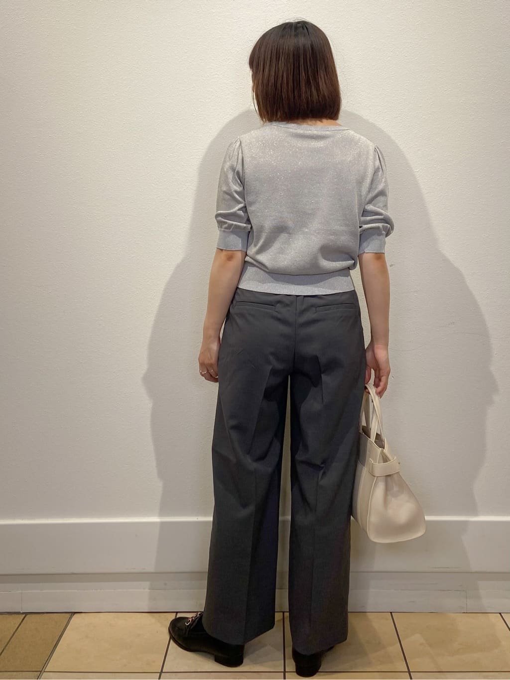 kimiさんの「index｜ストレッチ2タックワイドパンツ【洗濯機洗い可／接触冷感／吸水速乾】」を使ったコーディネート