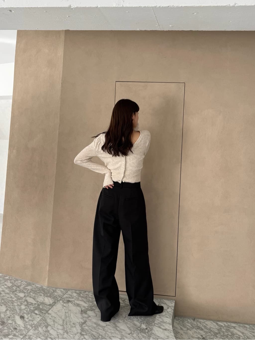 miyu maesakaさんの「CODE A｜M cloudy puff cardigan」を使ったコーディネート