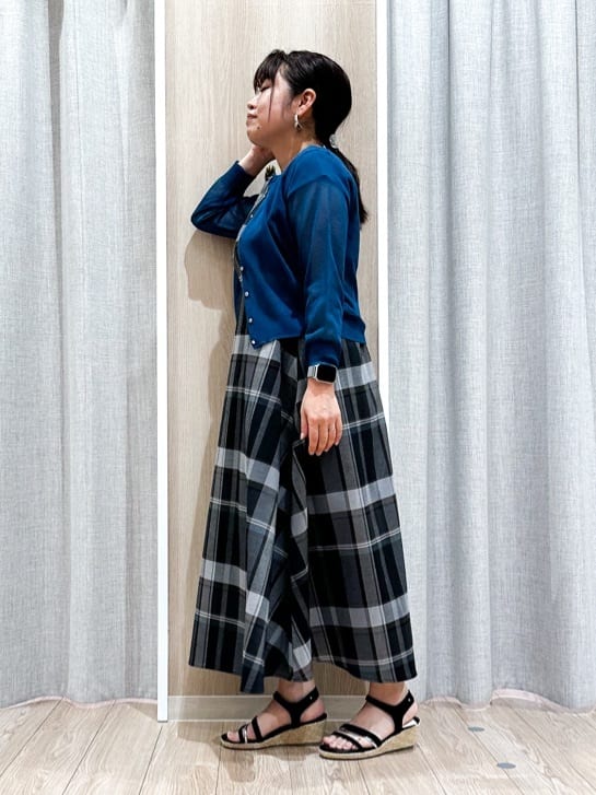 naoさんの「grove｜【雑誌掲載】洗えるシアーカーディガン」を使ったコーディネート