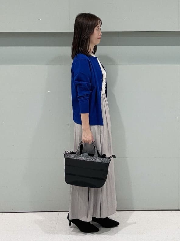 makiさんの「UNTITLED｜【洗える/1枚で着映え】ソフト裾フレアスカート」を使ったコーディネート