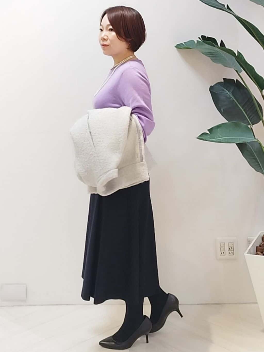 s u g iさんの「UNTITLED｜【きれいめ/洗える】ラメ入りワイドボートネックニット」を使ったコーディネート