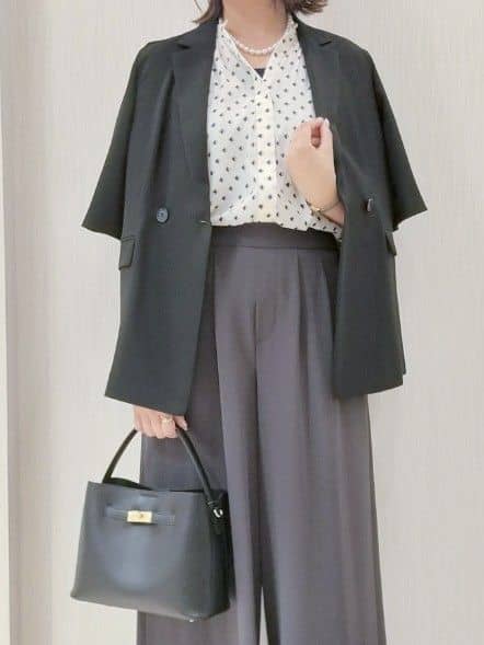naokoさんの「UNTITLED｜【UVカット/接触冷感/洗える/テーラード】ライトウェイト ハーフスリーブジャケット」を使ったコーディネート