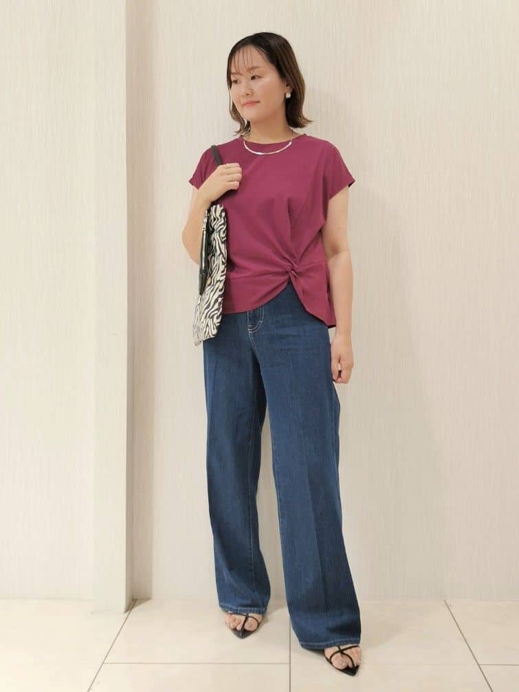 naokoさんの「UNTITLED｜【洗える/Tシャツ】ツイストプルオーバー」を使ったコーディネート