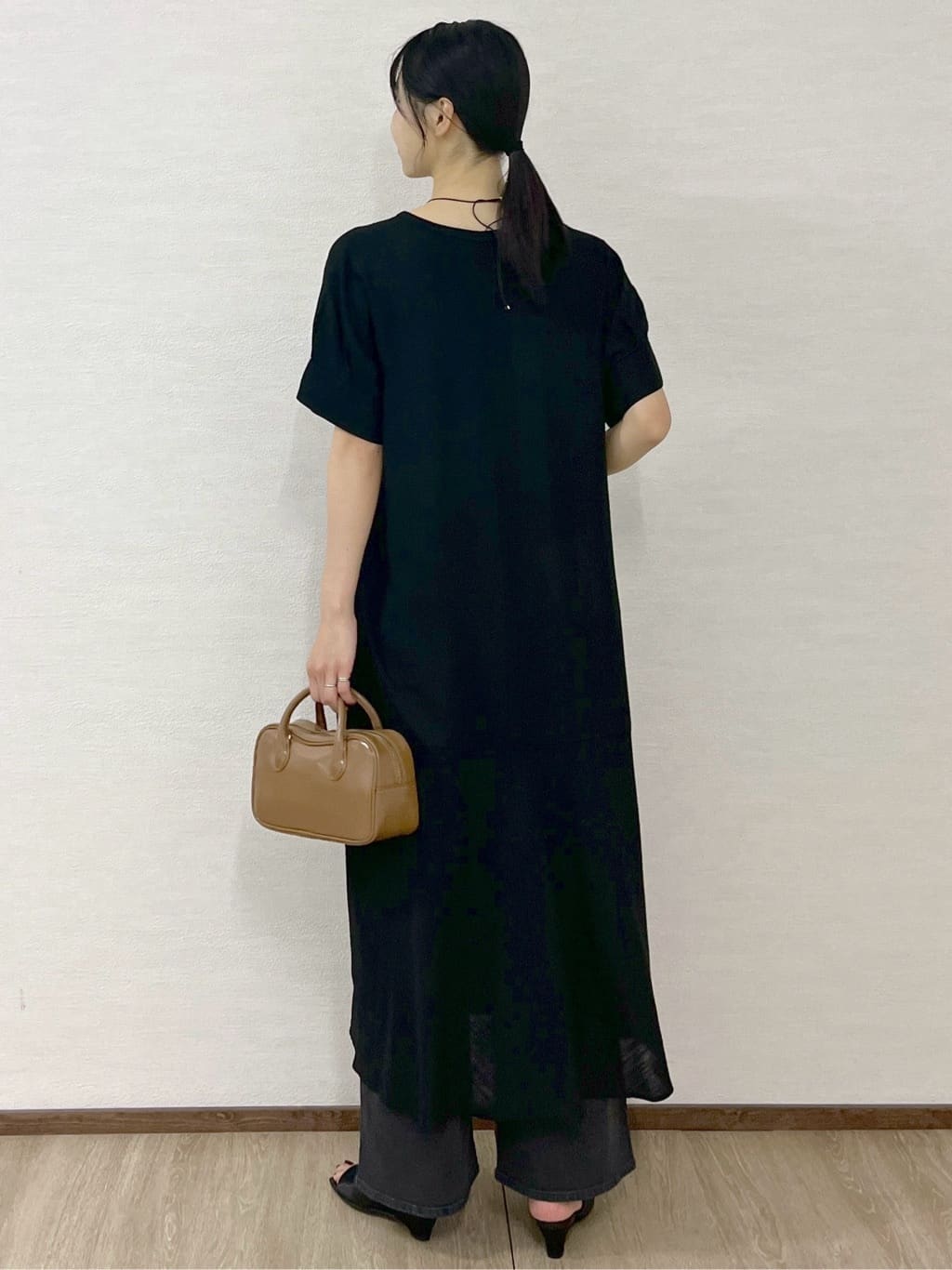 sachikoさんの「OPAQUE.CLIP｜レーヨン麻キーネックワンピース【洗える】」を使ったコーディネート