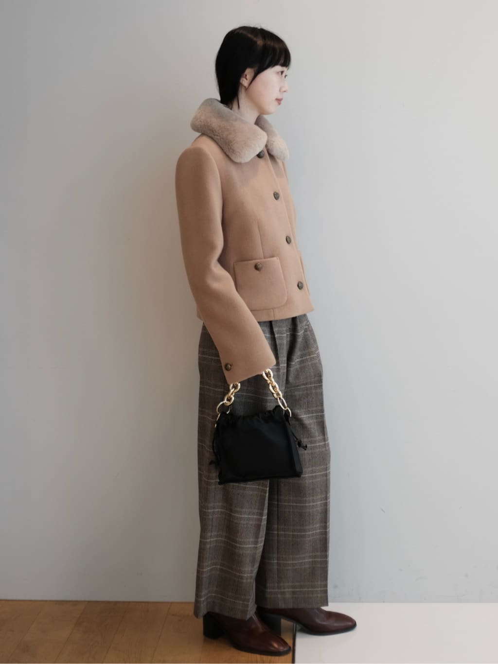 Kishimotoさんの「DRESSTERIOR｜◆ショートブーツ」を使ったコーディネート