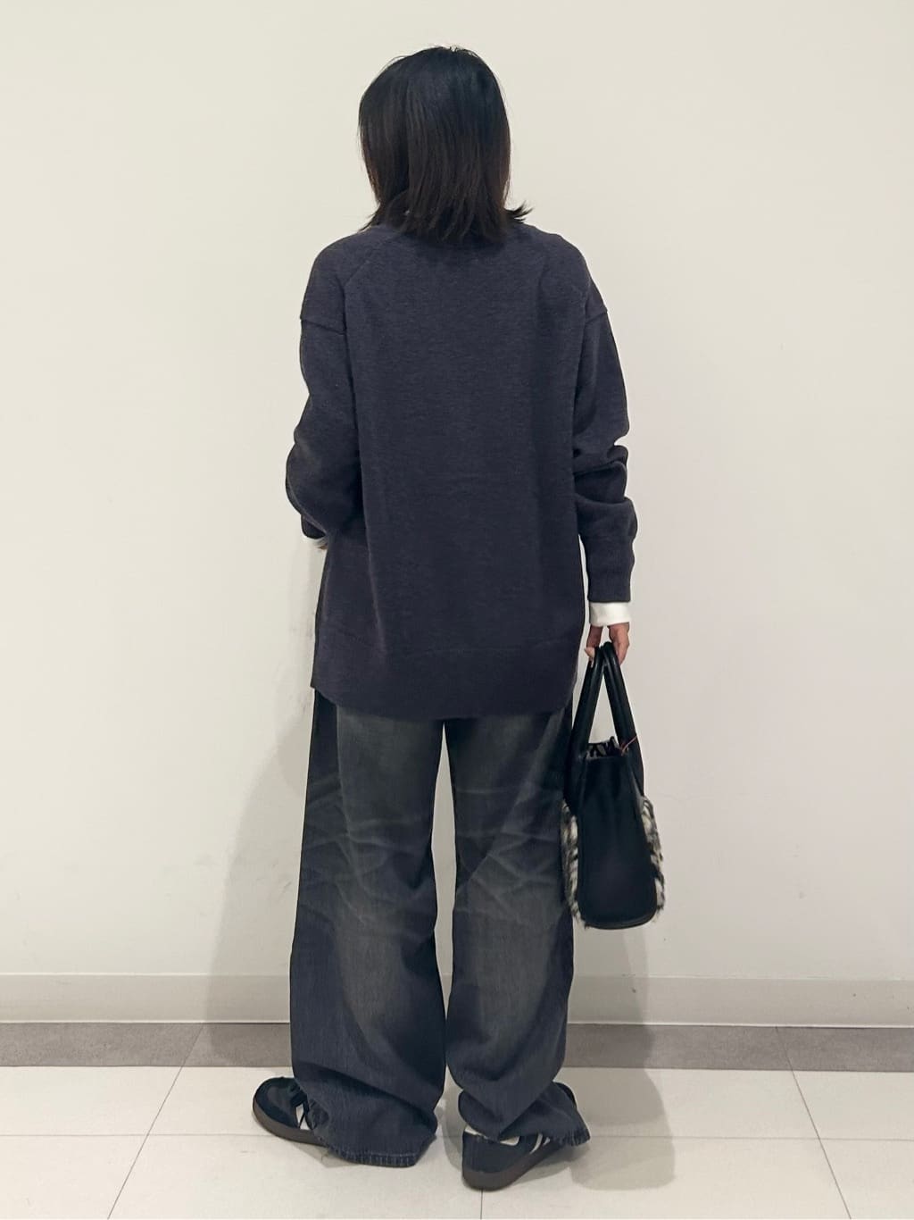 とりみさんの「DRESSTERIOR｜レタードニットカーディガン」を使ったコーディネート