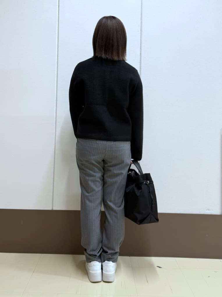 Rikoさんの「INDIVI｜【ミニブークレ素材】ジャケットライクカーディガン」を使ったコーディネート