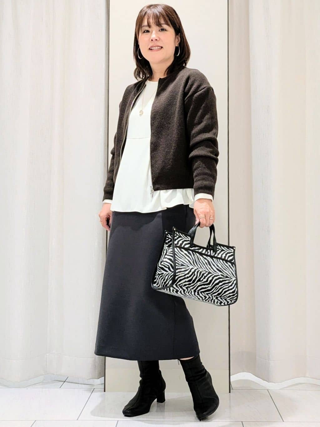 Onumaさんの「UNTITLED｜【ゆったりサイズ／着丈短め】ジップニットカーディガン」を使ったコーディネート
