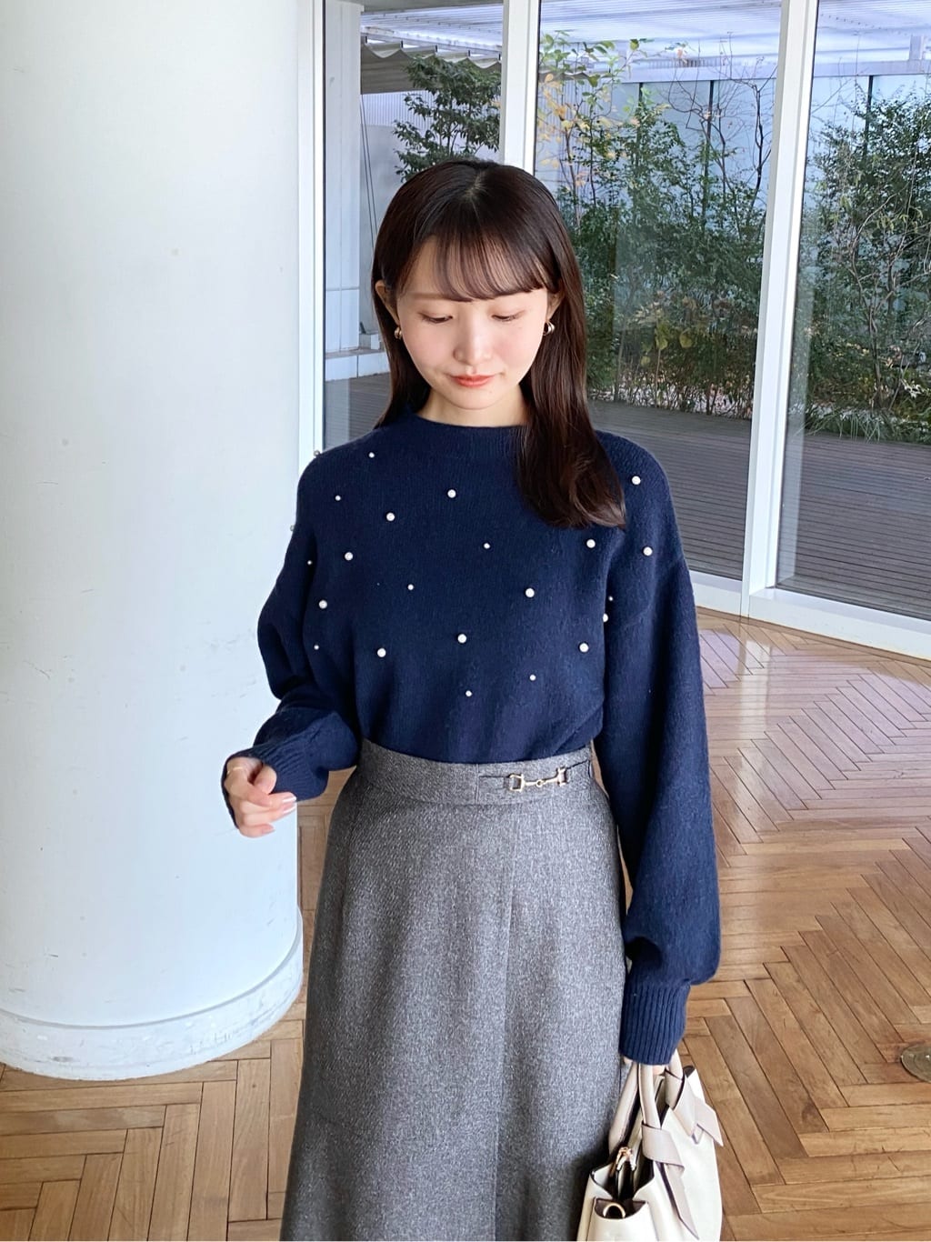 みさかさんの「index｜フェイクパールふわふわニット【洗濯機OK】」を使ったコーディネート