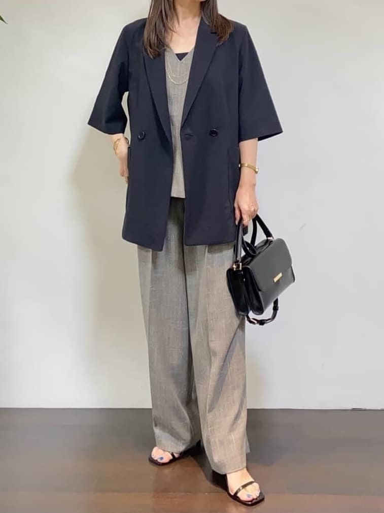 tomoさんの「UNTITLED｜【吸水速乾/洗える】ハーフスリーブジャケット」を使ったコーディネート