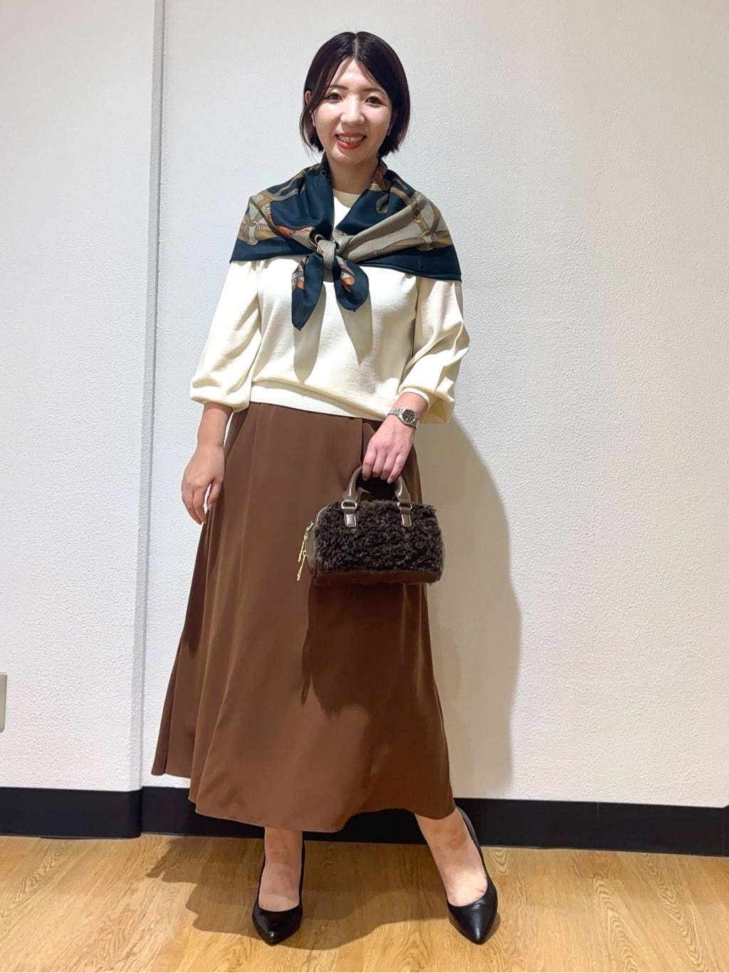 MIKIKOさんの「UNTITLED｜【セットアップ可/後ろウエストゴム】リラクパウダースカート」を使ったコーディネート