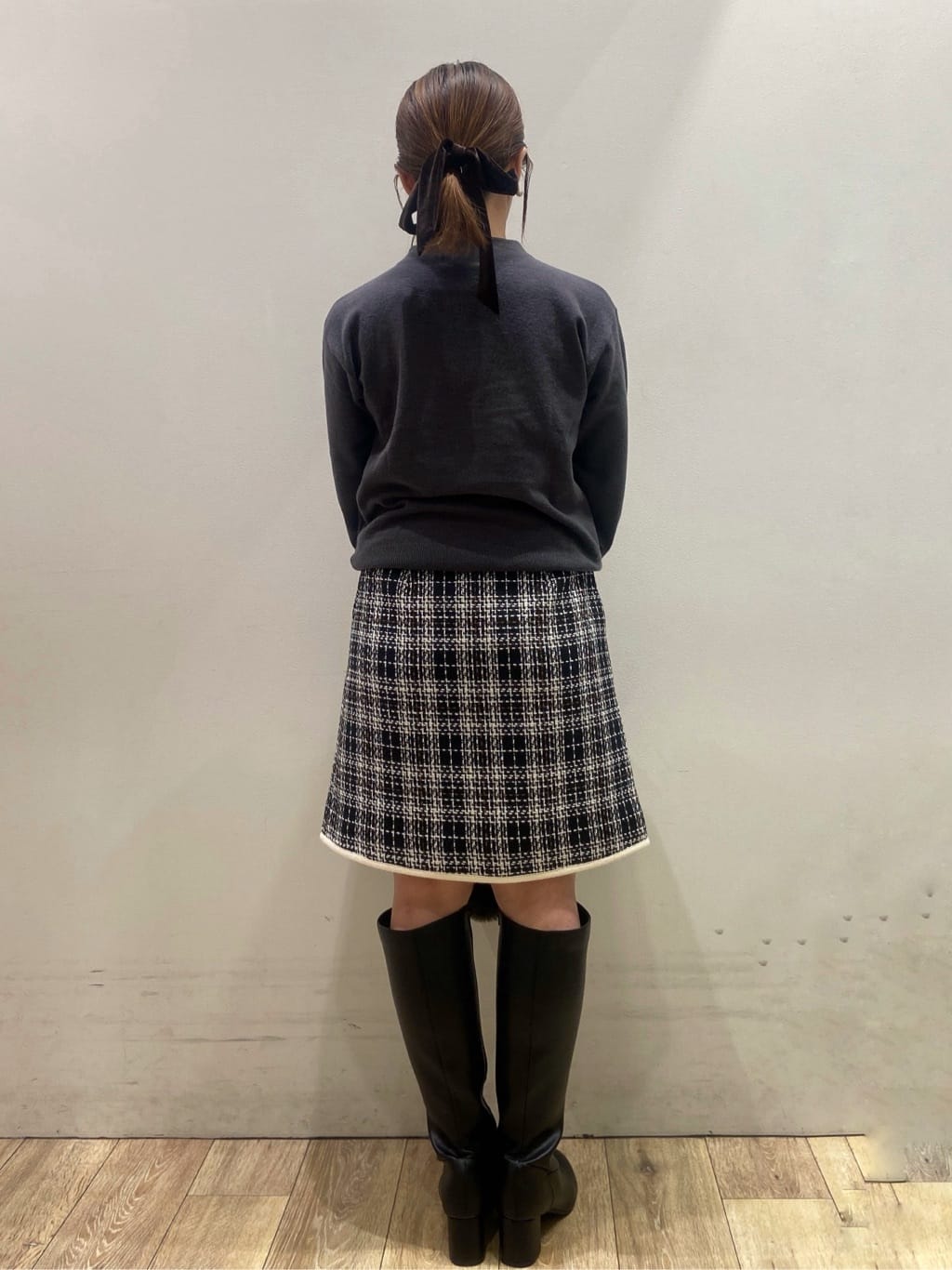 YUKOさんの「index｜ふんわりボトルネックパフスリーブニット【洗濯機OK】」を使ったコーディネート