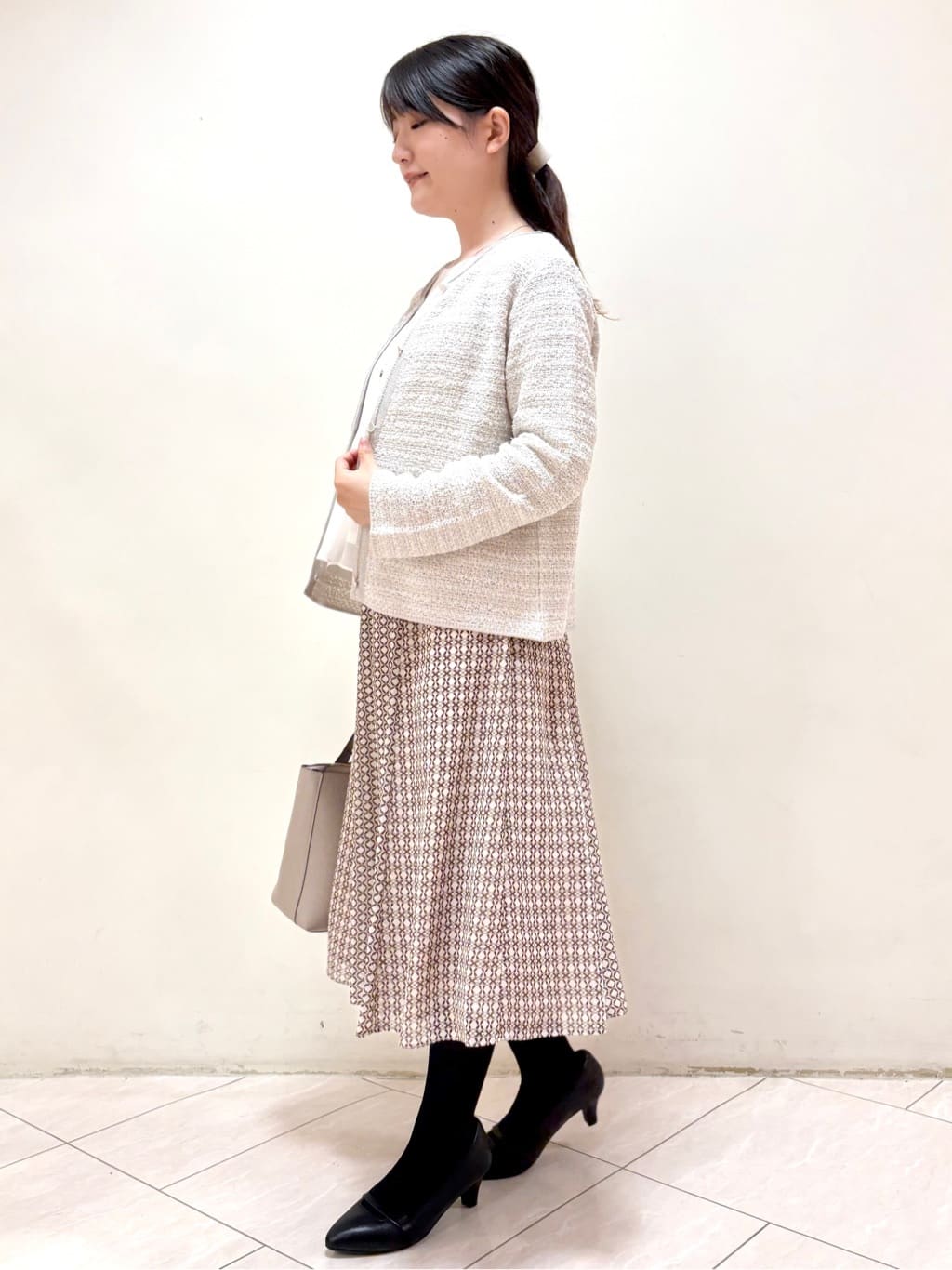 mikiさんの「Reflect｜【ライトアウター／ゆったりシルエット／気軽な羽織に◎】ドライタッチカーディガン」を使ったコーディネート