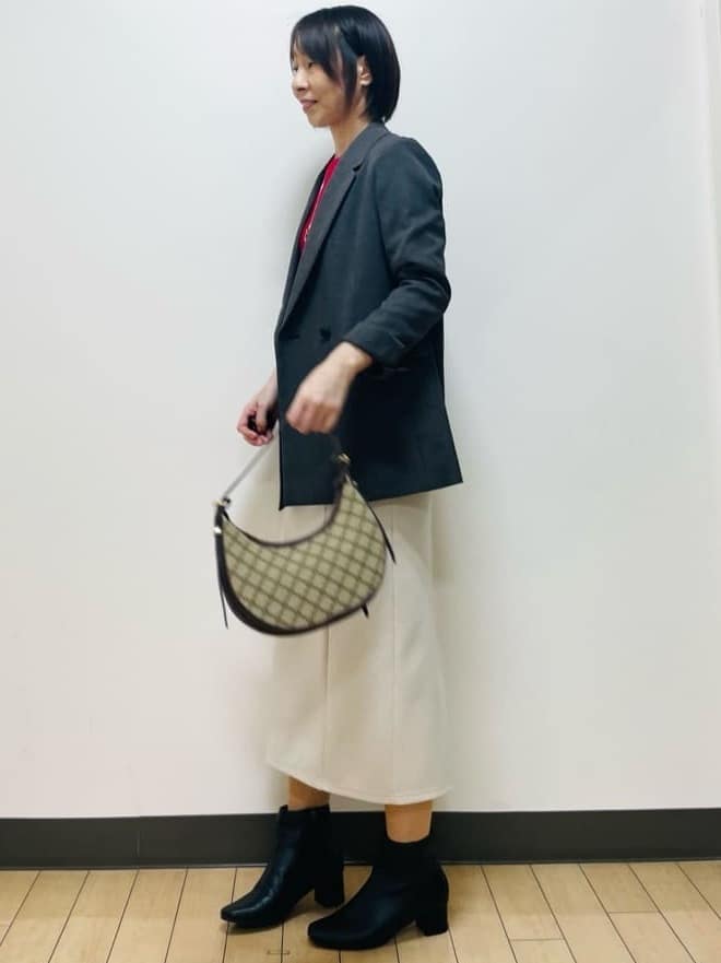 Riiさんの「Reflect｜【選べる6色／長く着られる◎】ボートネックニット」を使ったコーディネート
