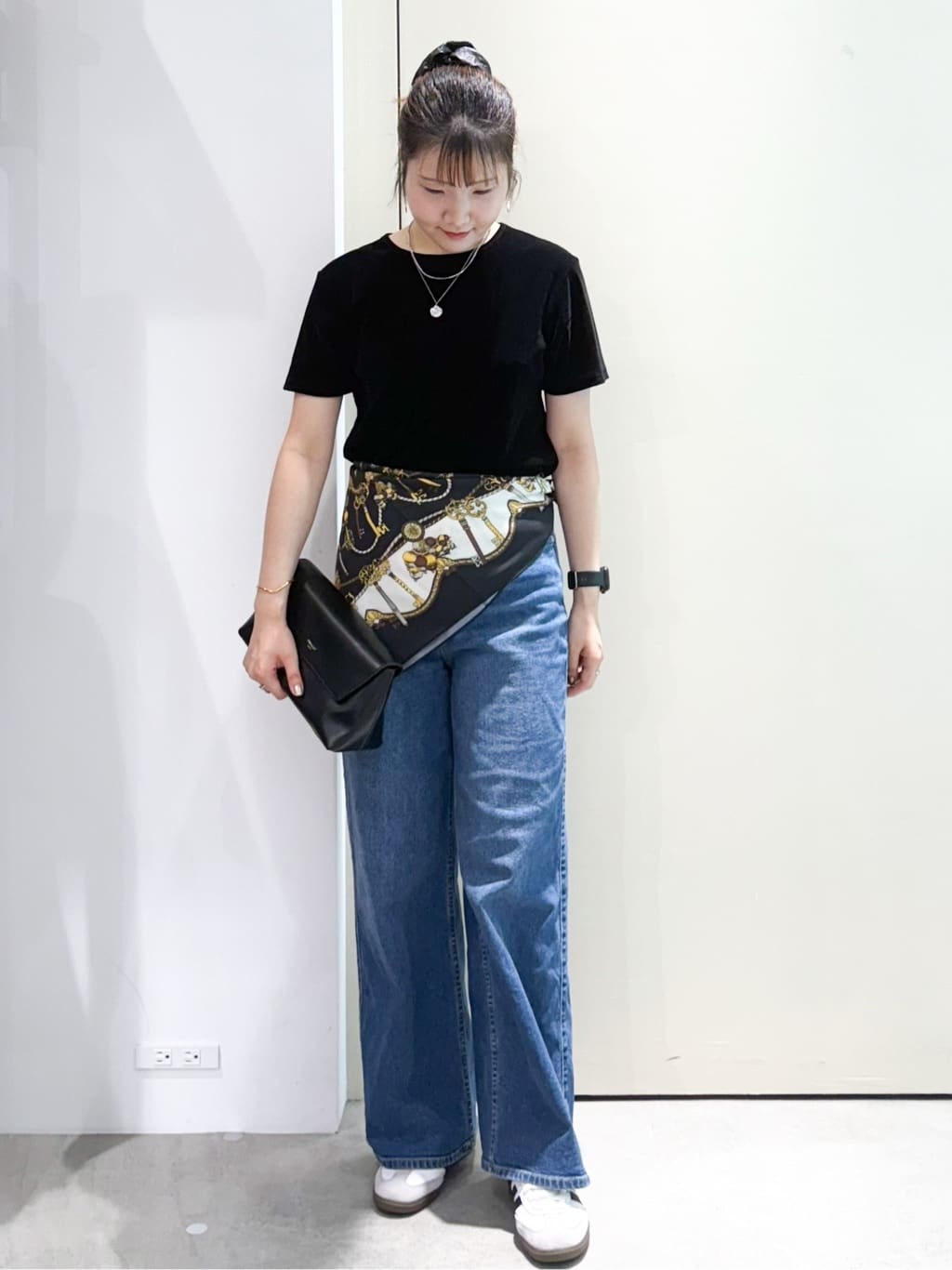 sayaさんの「OPAQUE.CLIP｜フロッキーチュールTシャツ【洗濯機洗い可】」を使ったコーディネート