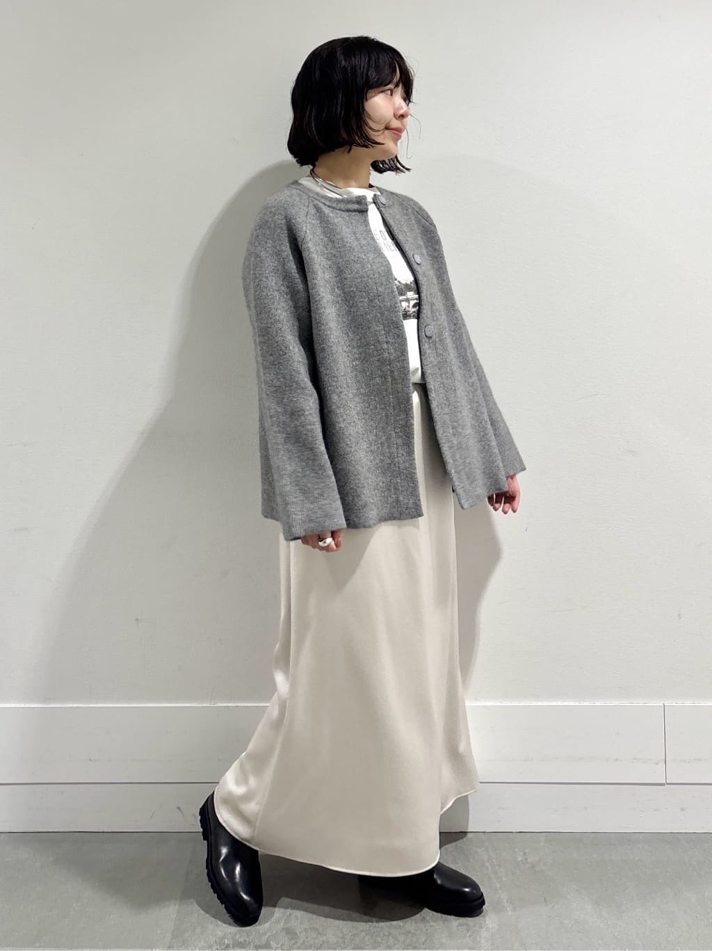 モエカさんの「UNTITLED｜【軽アウター/ミドル丈】ウールニットコーディガン」を使ったコーディネート