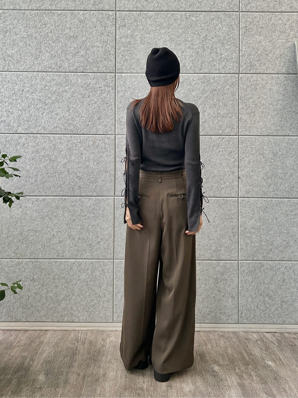 harunaさんの「CODE A｜ribbon slit pullover」を使ったコーディネート