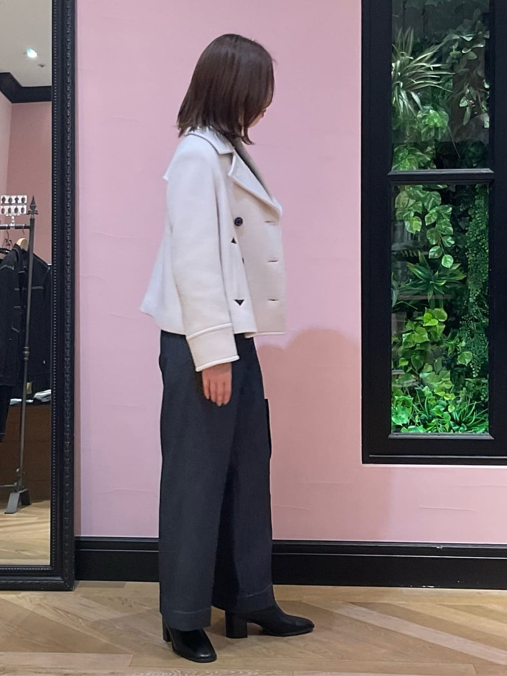 maruさんの「DRESSTERIOR｜シルクブレンドメリノウールリブプルオーバー」を使ったコーディネート