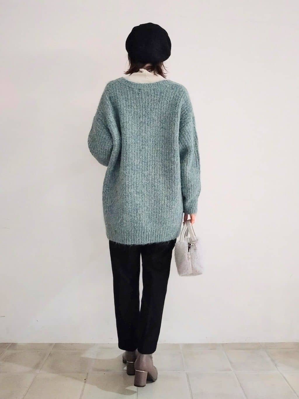 miomioさんの「SHOO･LA･RUE｜【洗濯機可/S-LL】美脚見え あったか裏起毛 テーパードパンツ」を使ったコーディネート