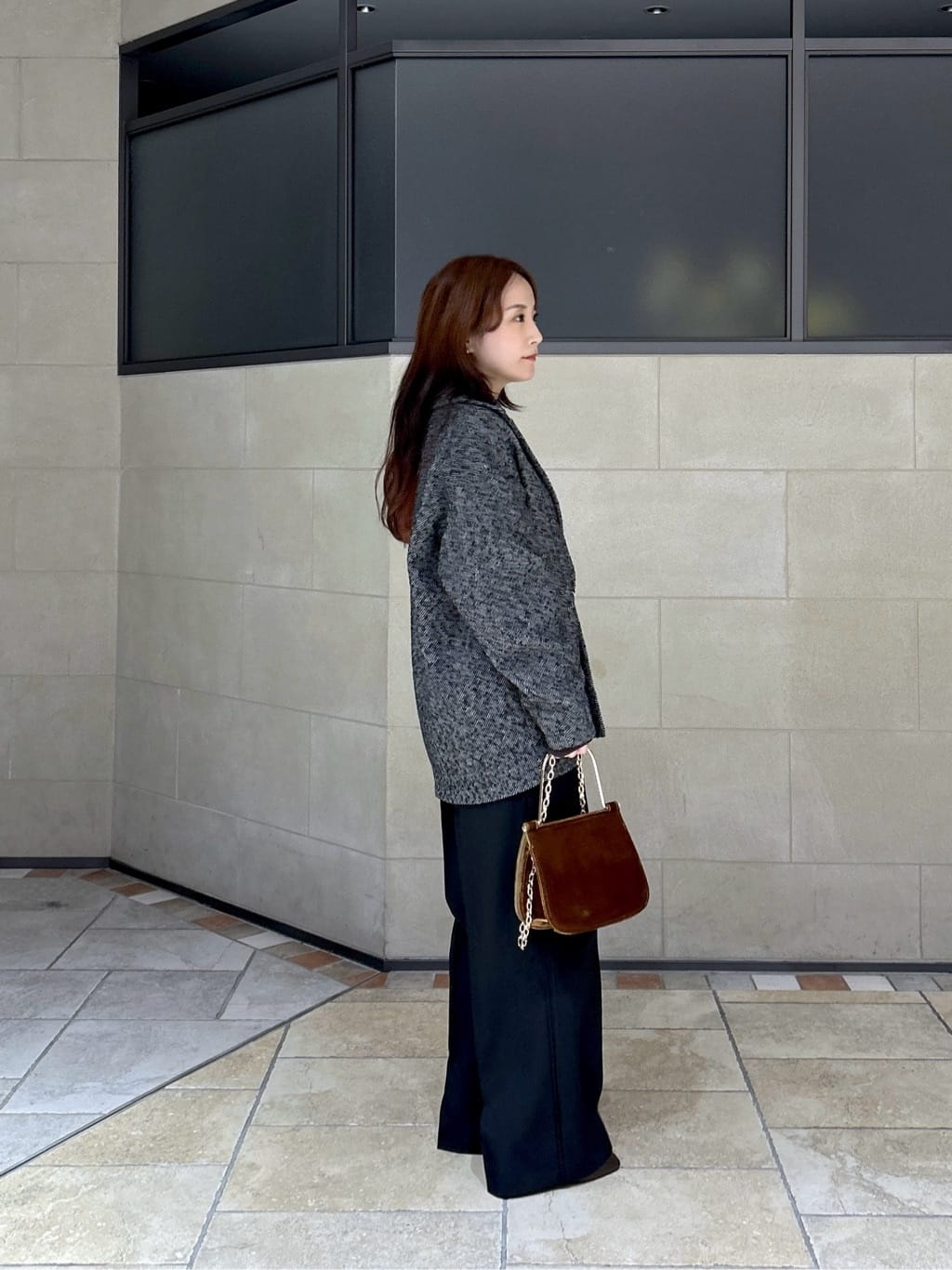 よねさんの「INDIVI｜Comfy SET UP｜イージーストレートワイドパンツ【セットアップ対応／通勤/カセット服】」を使ったコーディネート