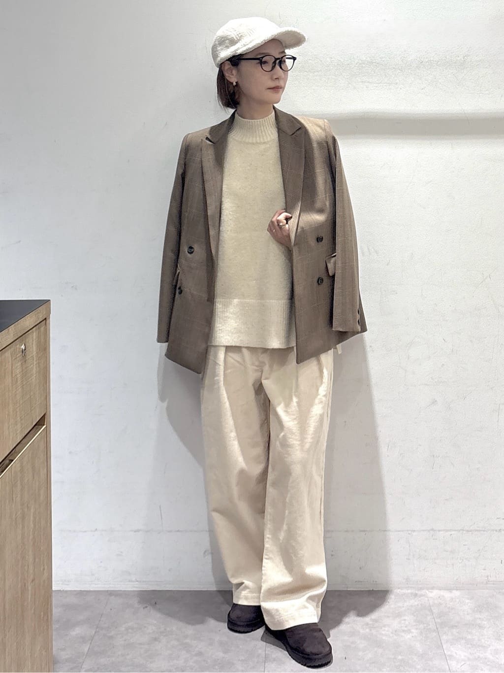 たけねぇさんの「OPAQUE.CLIP｜コーデュロイタックワイドパンツ【洗濯機OK】」を使ったコーディネート