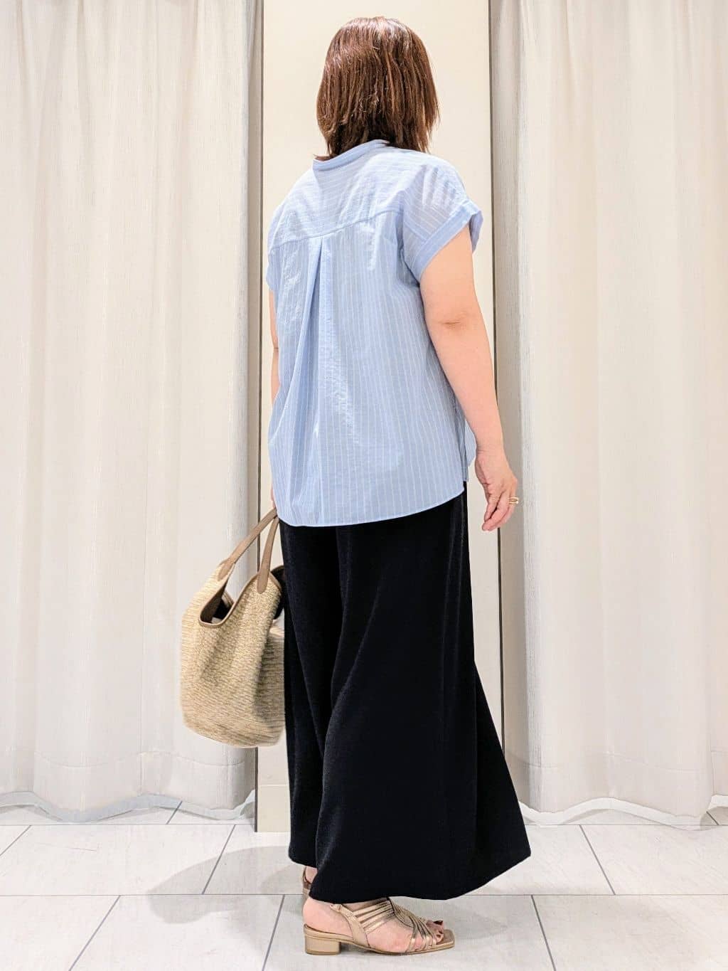 Onumaさんの「UNTITLED｜【洗える/スキッパー】フレンチスリーブシアーブラウス」を使ったコーディネート